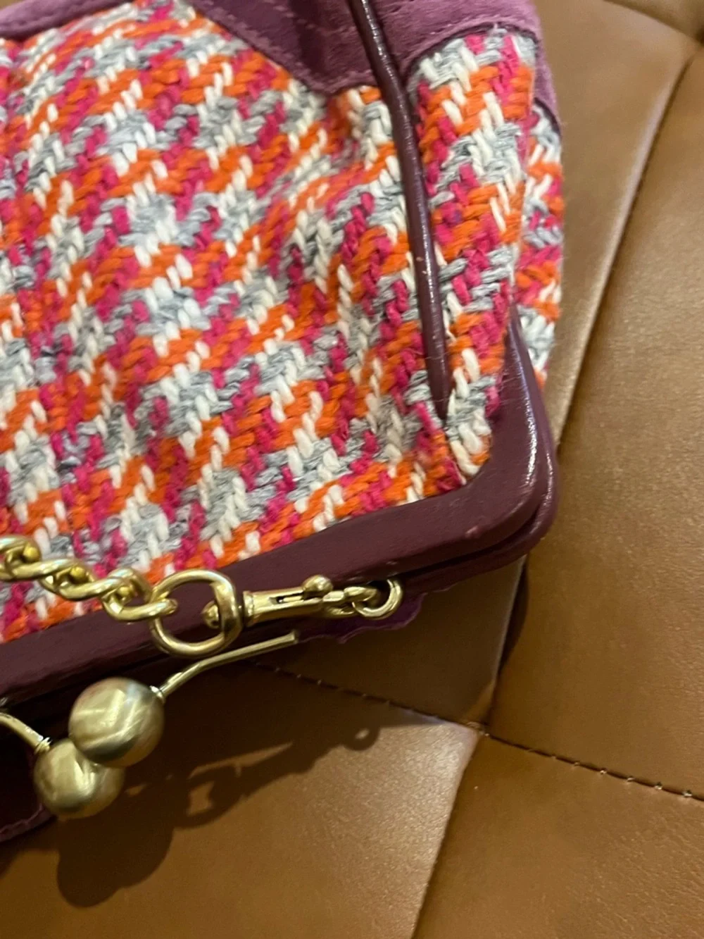 COACH Vintage Houndstooth Tweed & Suede Mini Kisslock Bag - Picture 6 of 14